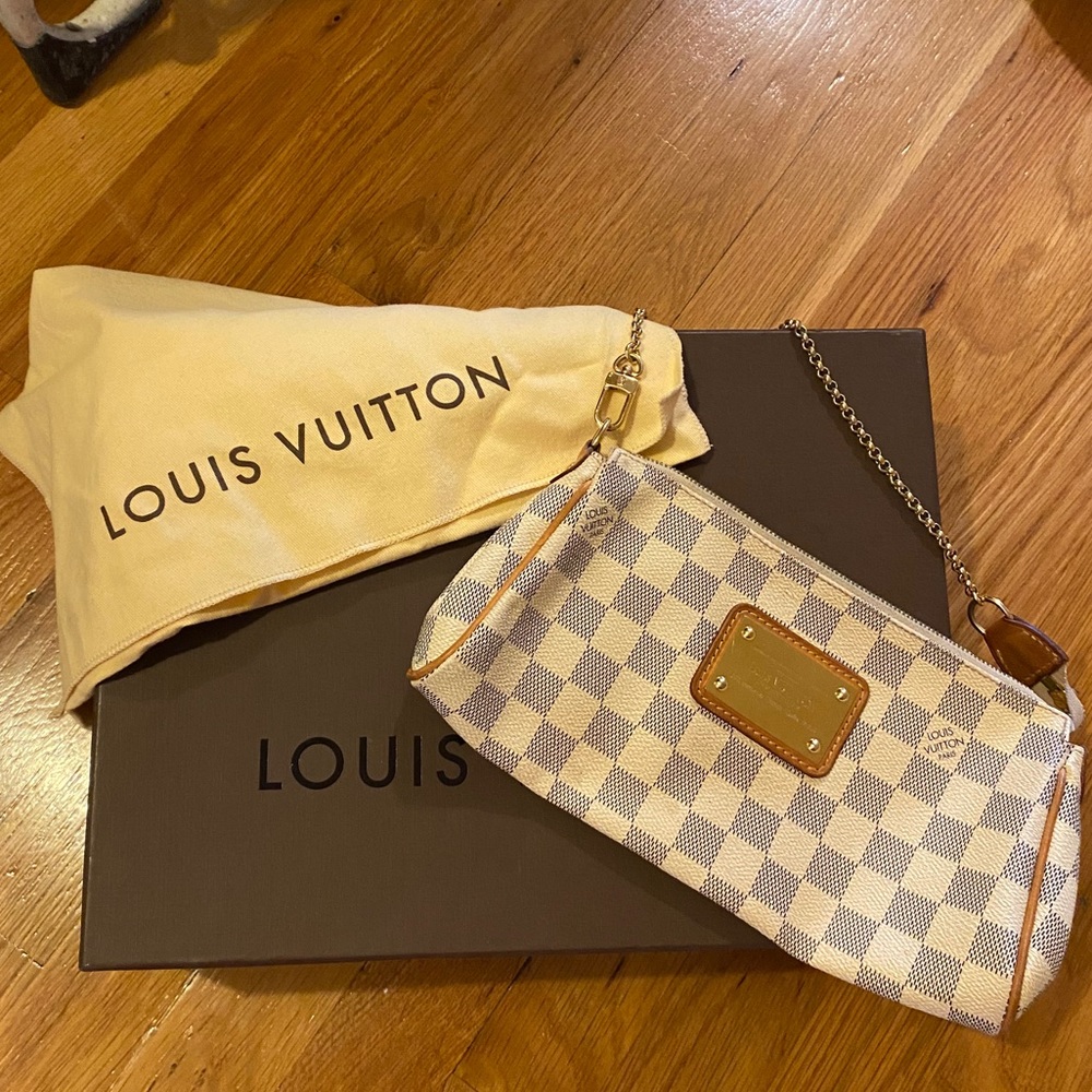 ! Louis Vuitton Eva Damier Azur Canvas Shoulder Bag